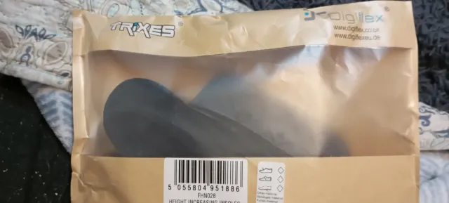 Plantillas y calzas negras