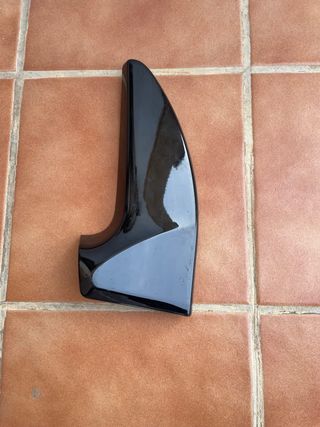 Tapa Lupo GTI Negra Lado Conductor