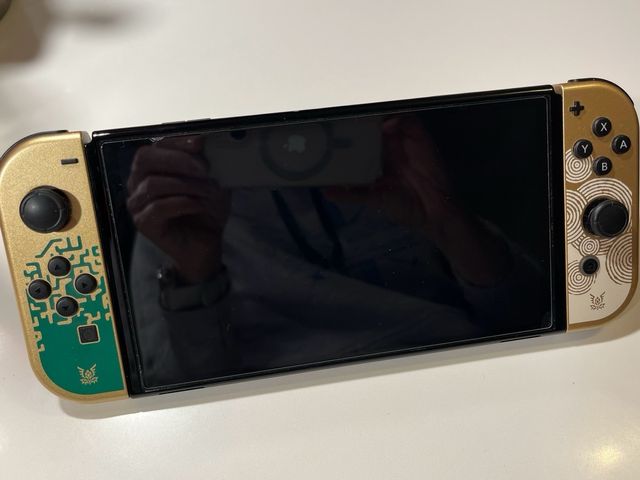 Nintendo Switch OLED Edición Zelda