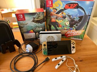 Nintendo Switch OLED Edizione Zelda