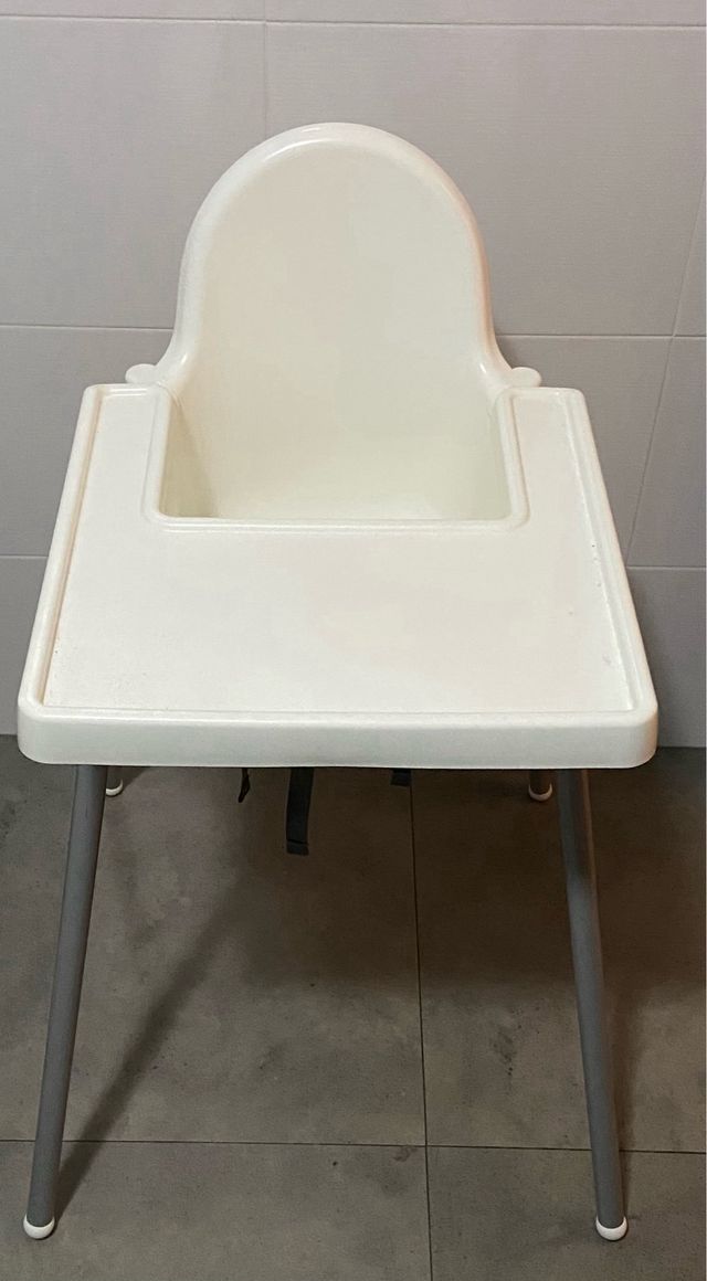 Trona bebé en perfecto estado