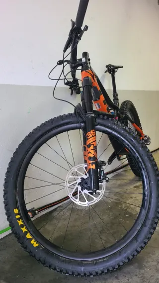 Bicicleta Trek Fuel Ex 9.8 GX Doble Montaña S