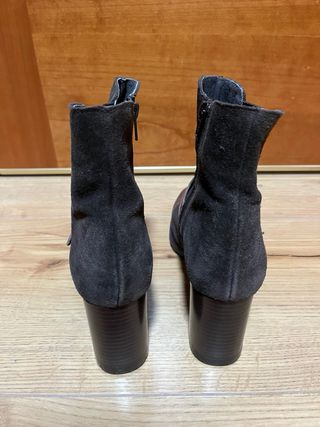 Botines de piel tacón alto