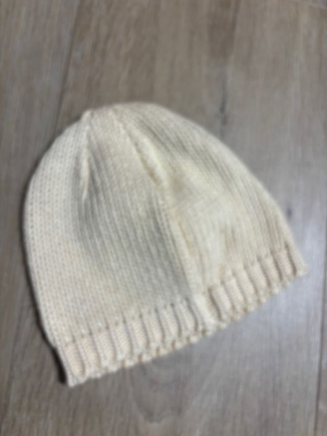 Gorro invierno beige Quiksilver con logo