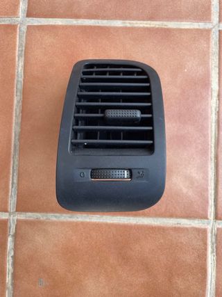 Rejilla Salpicadero Lupo GTI