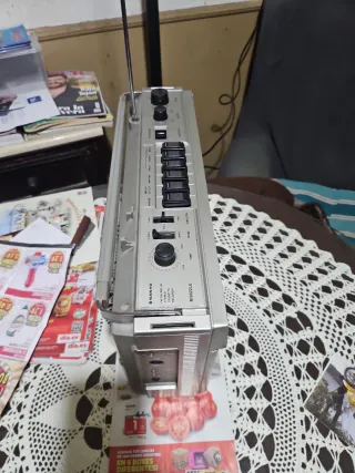 Radio Cassette Sanyo Plata