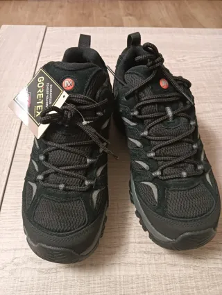 Zapatillas Merrell Trekking Gore-Tex Negras