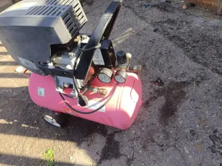 Compresor de aire rosa