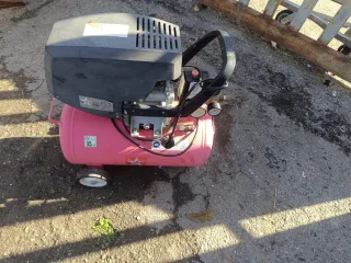 Compresor de aire rosa