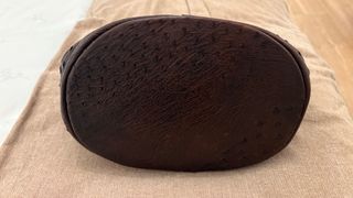 Bolso piel avestruz marrón