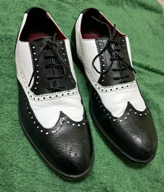 Zapatos de piel bicolor