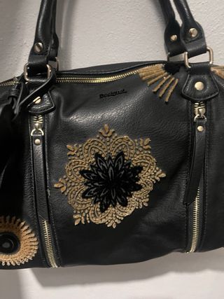 Bolso Desigual Negro Dorado