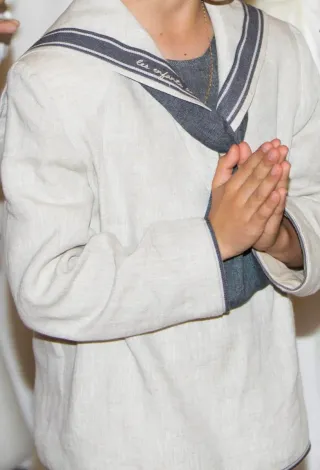 Traje comunión niño beige y gris, como nuevo