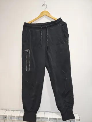 Pantalones Nike Teah negros