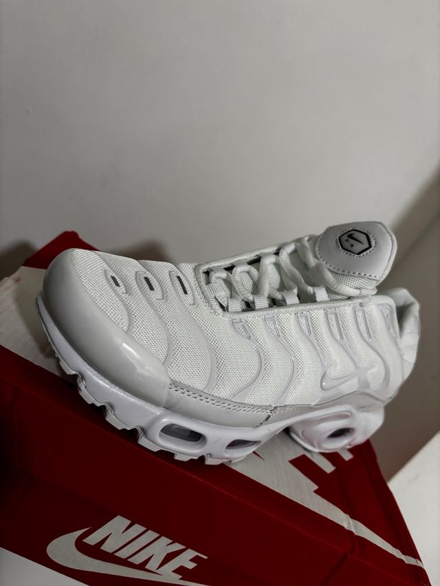 Nike TN Hombre Blancas