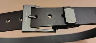 Cinturón Piel Hugo Boss Negro y Plateado