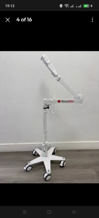 Detector profesional de venas AccuVein AV500