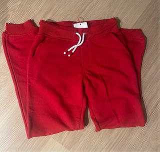 Pantalón chándal ON MODE rojo.Talla 9 con etiqueta