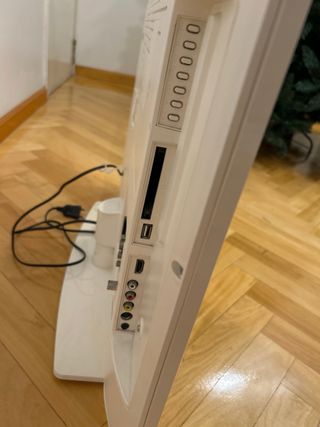 Televisor Samsung 32 pulgadas color Blanco