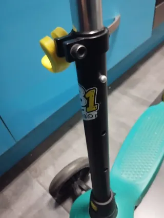 Monopatín 3 ruedas infantil oxelo