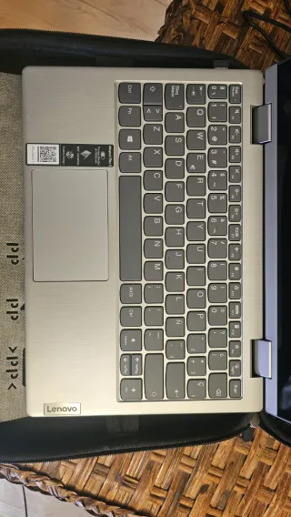 Lenovo Ideapad Flex 3 Portátil táctil 360°