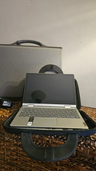 Lenovo Ideapad Flex 3 Portátil táctil 360°