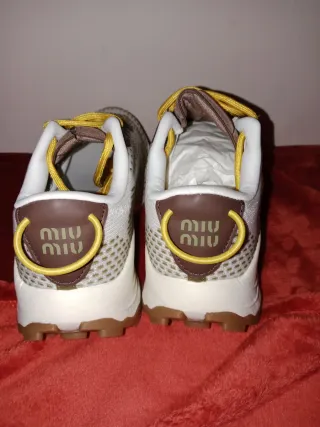 Sneakers Miu Miu Marrone e Bianco