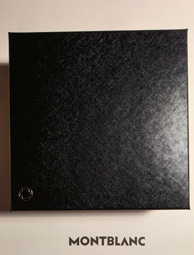 Cinturón Montblanc Hebilla Dorada Cuero Negro