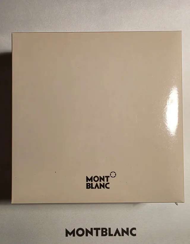 Cinturón Montblanc Hebilla Dorada Cuero Negro