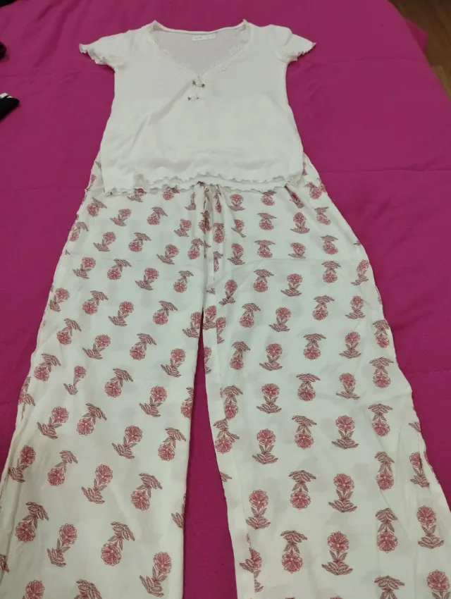 Pijama branco e coral XS algodão e cetim