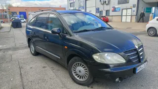 SsangYong Rodius 2005