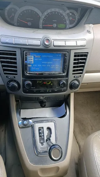 SsangYong Rodius 2005