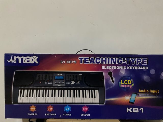 Teclado Electrónico MAX KB1 - 61 Teclas