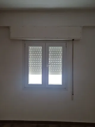 Ventana doble con persiana Climalit CT2.93.