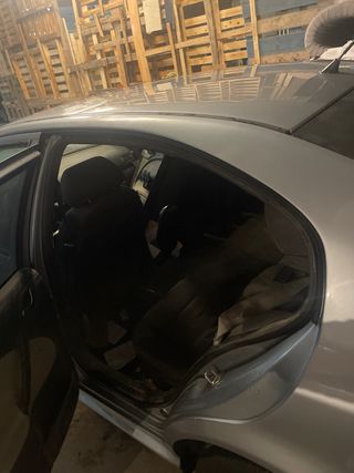 Despiece Skoda Octavia el coche entero moto si fun