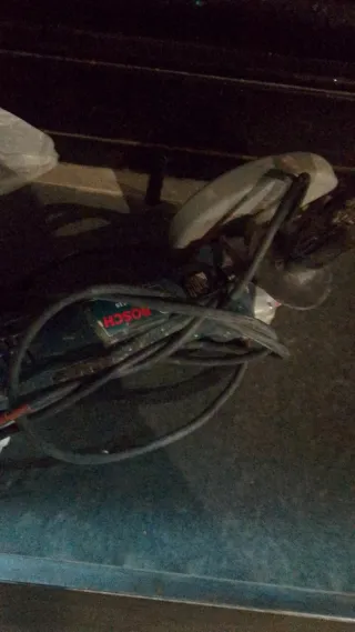 Radial pequeña Bosch GWS 6-115