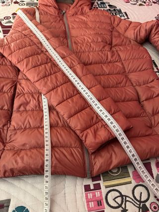 Chaqueta Outerwear plumón con capucha C&A