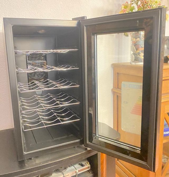 Nevera vino Selecline KWS-18C