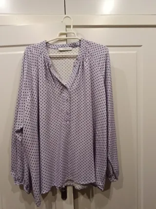 Blusa lunares morada manga abullonada Talla XL