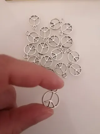 Charms Paz Bisutería DIY Plata