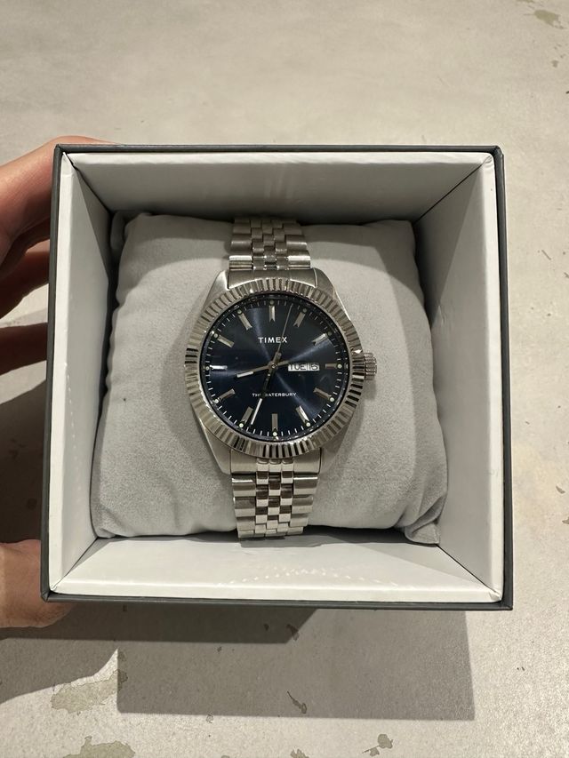 Reloj Timex Waterbury Plata y Azul