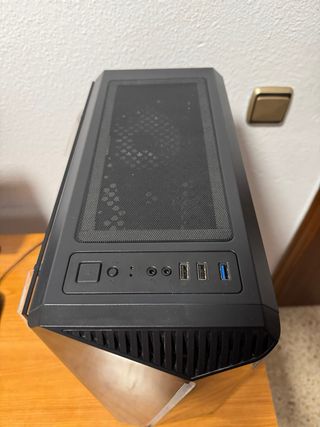 PC Gaming. Intel(R) Core(TM) i5-11400 + GTX 1650