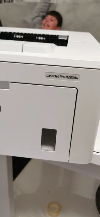 Impresora HP LaserJet Pro M203 dw Nuevo en su caja