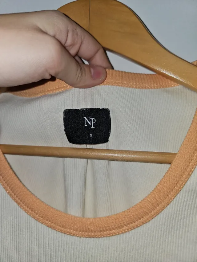 Camiseta NudeProject tiras Beige