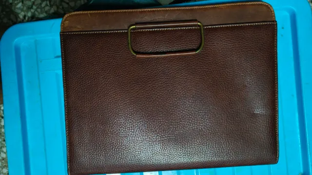 Valigetta in pelle marrone