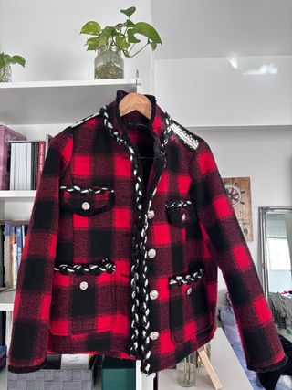 Chaqueta cuadros roja y negra