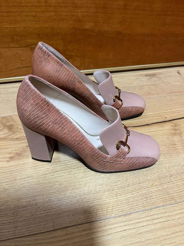 Mocasines Lodi Piel Rosa y Dorado