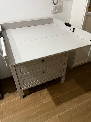 Cambiador Sundvik Gris