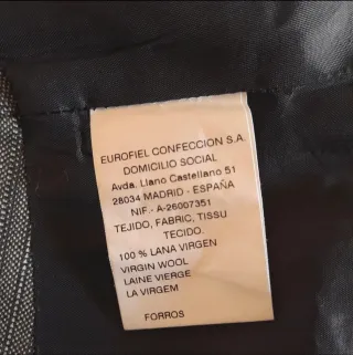 Falda Pedro del Hierro gris talla 46.