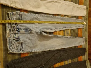 Lote 4 Pantalones (Azul, Gris, Blanco y gris)